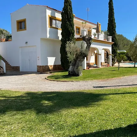 Linda, Ruime Prive-villa Met Zwembad Met Prachtige Tuin Villa Santa Gertrudis (Ibiza)