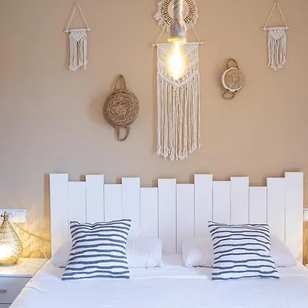Villa Linda, Ruime Prive-villa Met Zwembad Met Prachtige Tuin Santa Gertrudis (Ibiza)